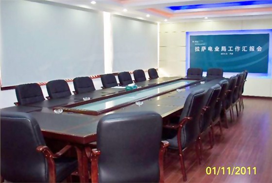 油漆會(huì)議桌
