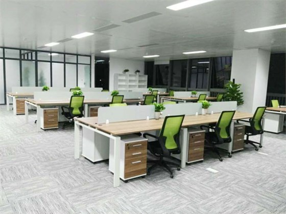 辦公家具廠家壹品歐迪關(guān)于辦公家具與地板如何搭配好看的幾點(diǎn)建議